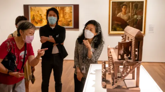 Image: An Art with You guided tour in session. (Photo: National Gallery Singapore)