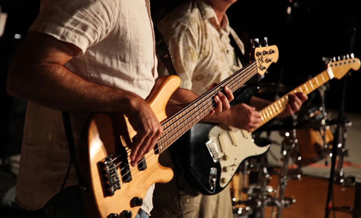 Memories Café: Sing-along with The Sunnies (English/Chinese)